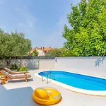 Leggiero Vila