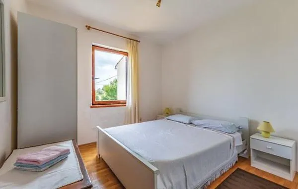 Leggiero Villa *